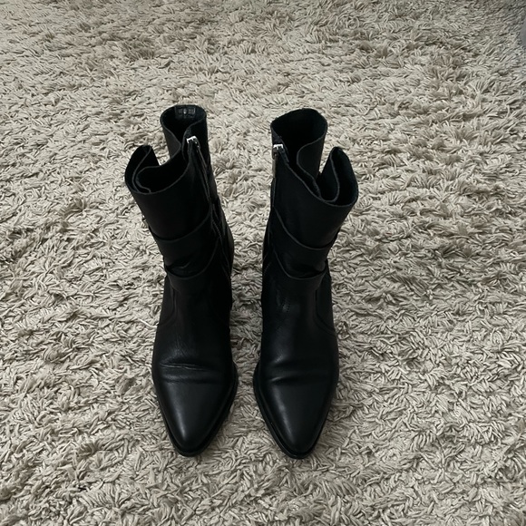SOLD Allsaints Harriet Dual Buckle Leather Black Ankle Boots Size 39 - Picture 2 of 6